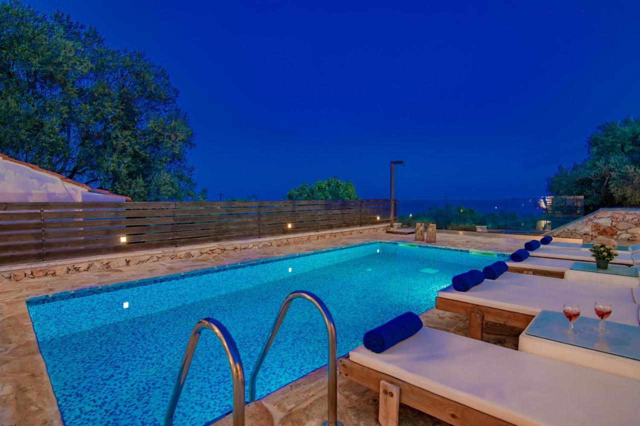 Villa Daniela - Private Pool And Serene Location, By Zantewize Korithion Exterior photo